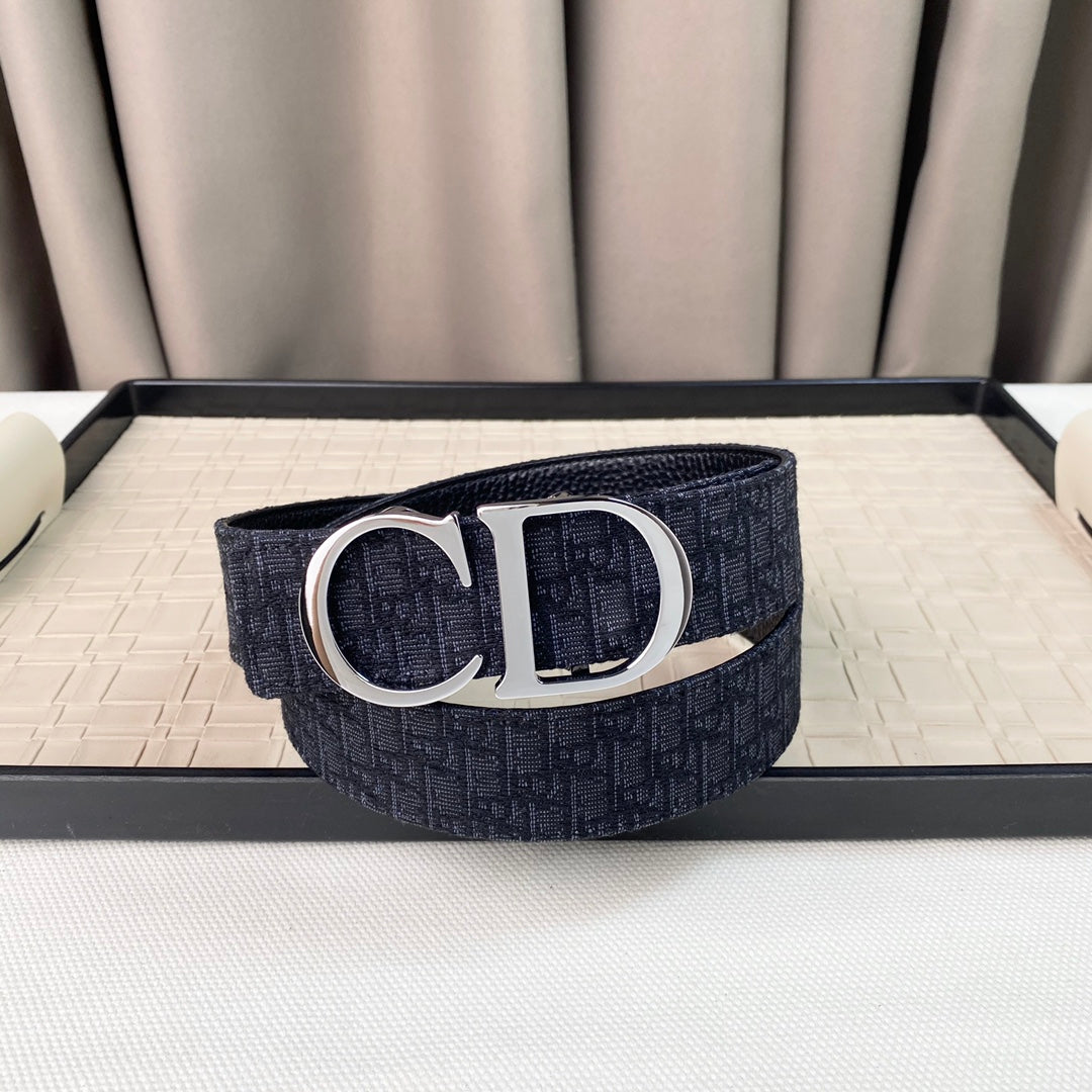 P1Q64D37  Popular    High quality belt With full package