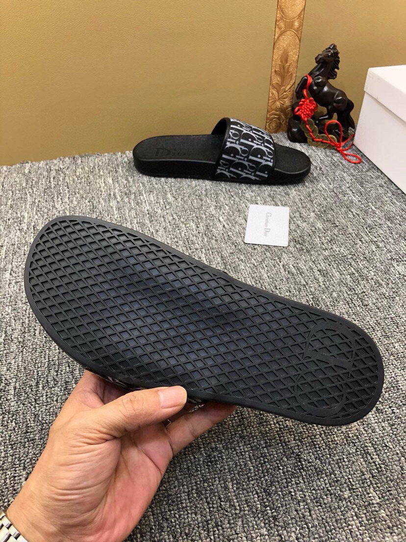 Z5ZD50 Popular slippers