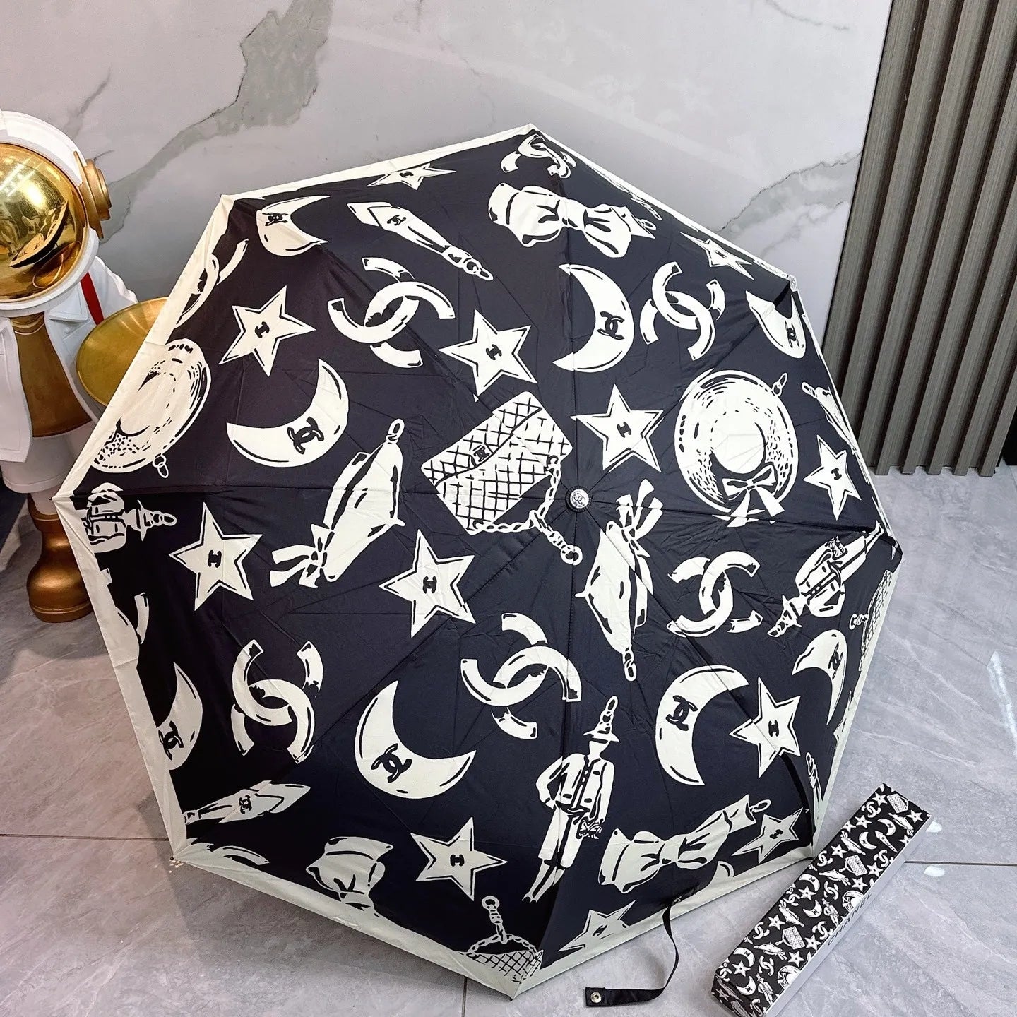 J1R85C32 Popular UV resistant umbrella