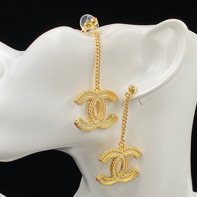 X1Z94C634E Popular Earrings