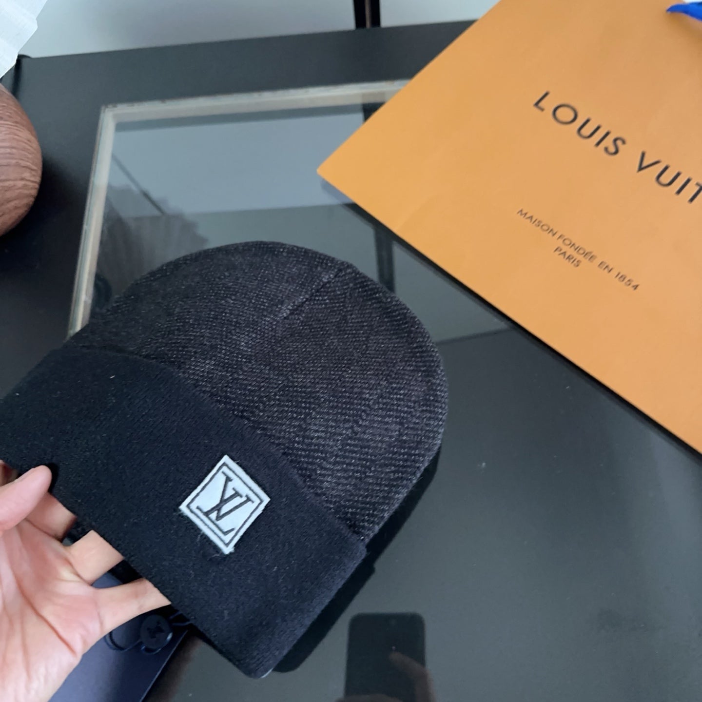 M1R86E18 Popular hats
