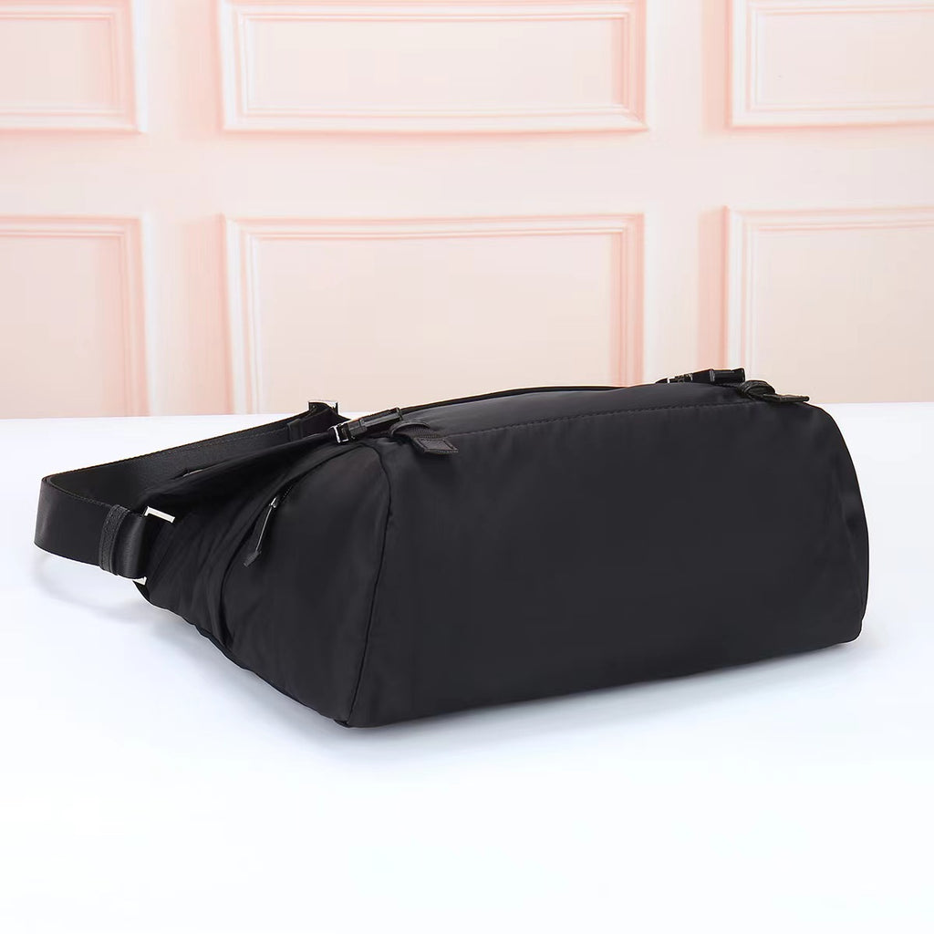 B1W35P111 Popular nylon fabric bag