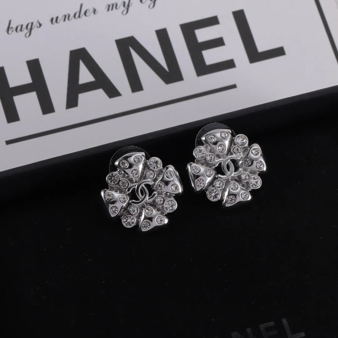 X1Z94C1080E Popular Earrings