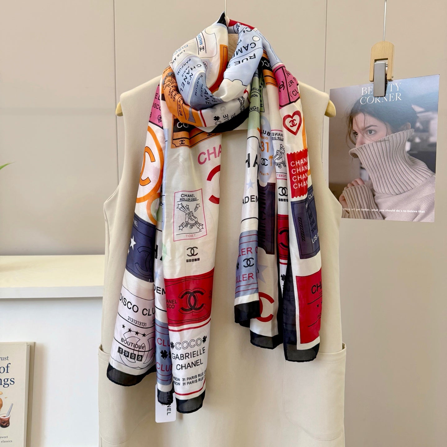 W1Z35C198  Popular Silk Scarve
