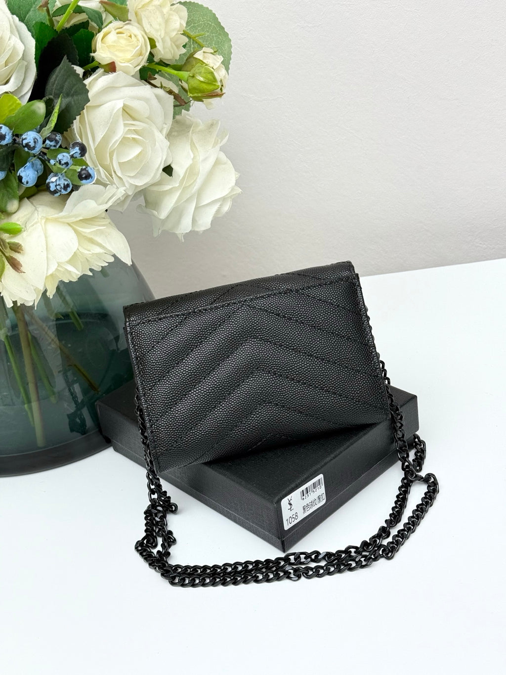 B1P36SL14 Popular card holder