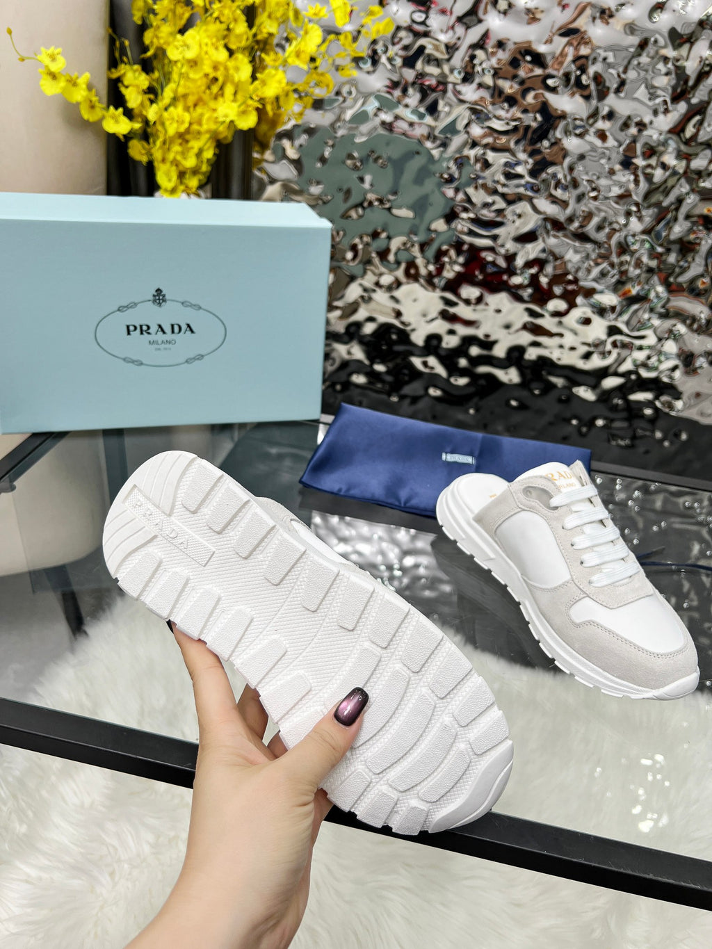 Z2Q95P96 Popular high-quality shoes