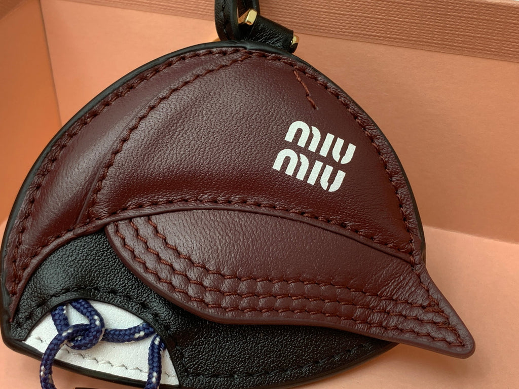 A1R76A60 Popular bag 's charms accessories