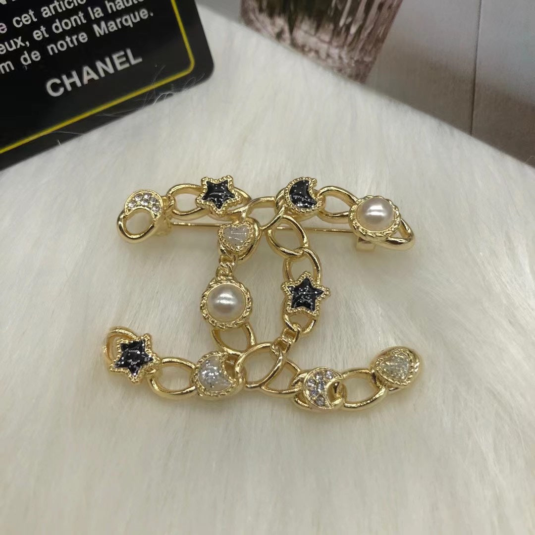 X14C871   Popular Brooch