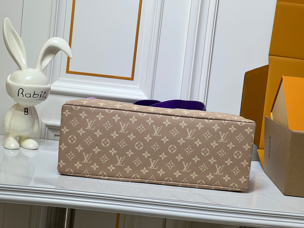 B1P46E80 Popular leather bag