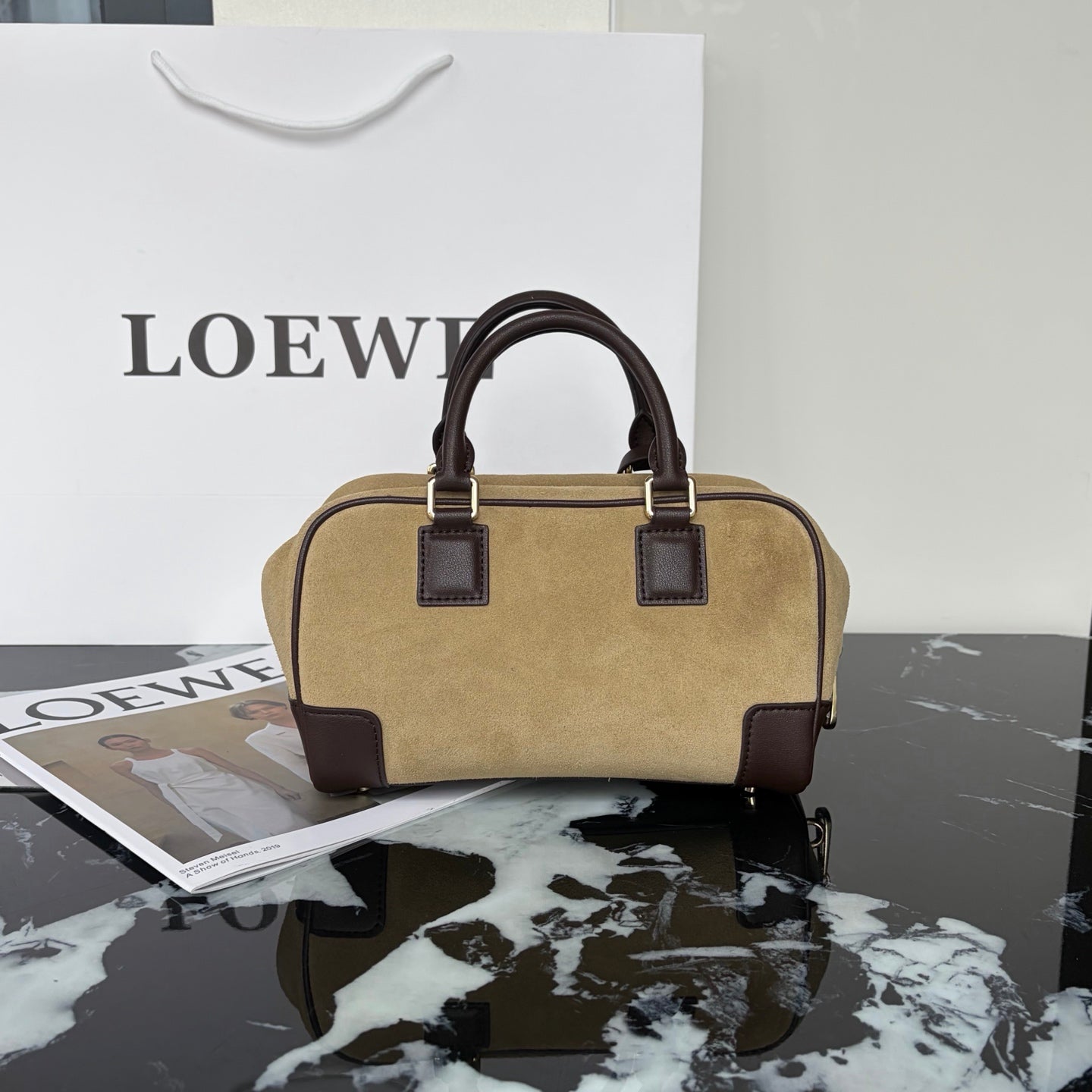 B1R66A12 Popular leather bag
