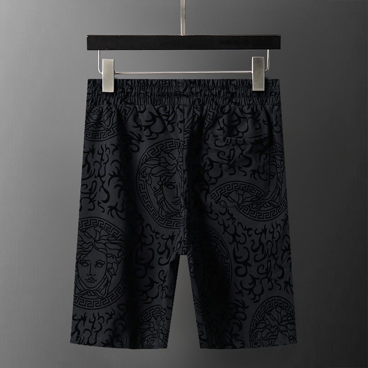 U1W35V114  Popular shirt and shorts set