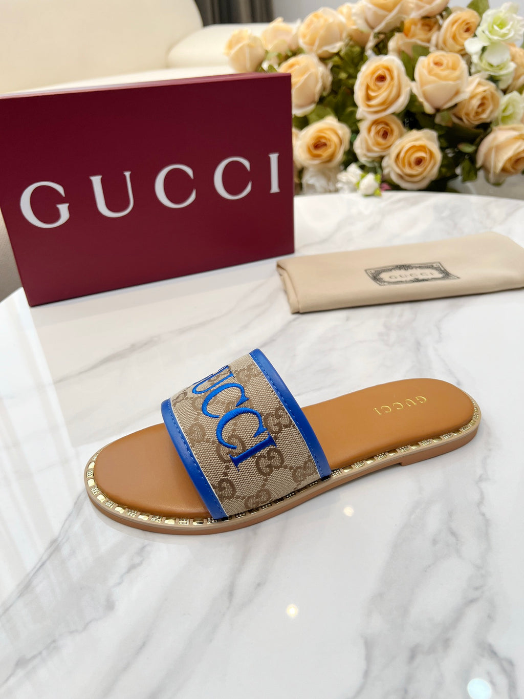 Z2Q55B29 Popular high-quality  Shoes