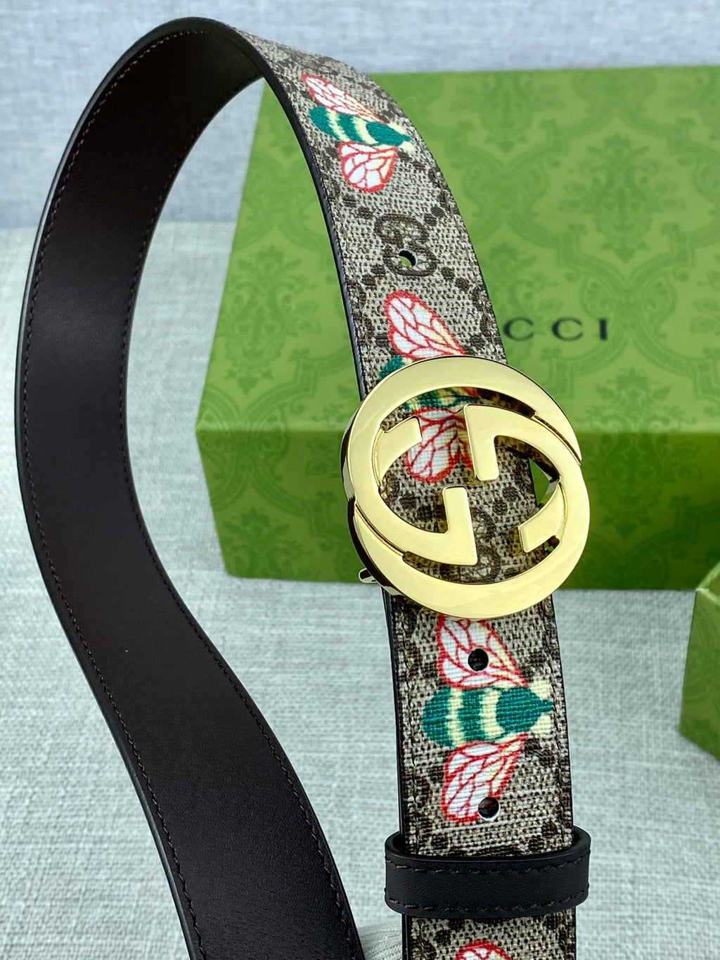 P1Q115B51 Popular High quality belt With full package
