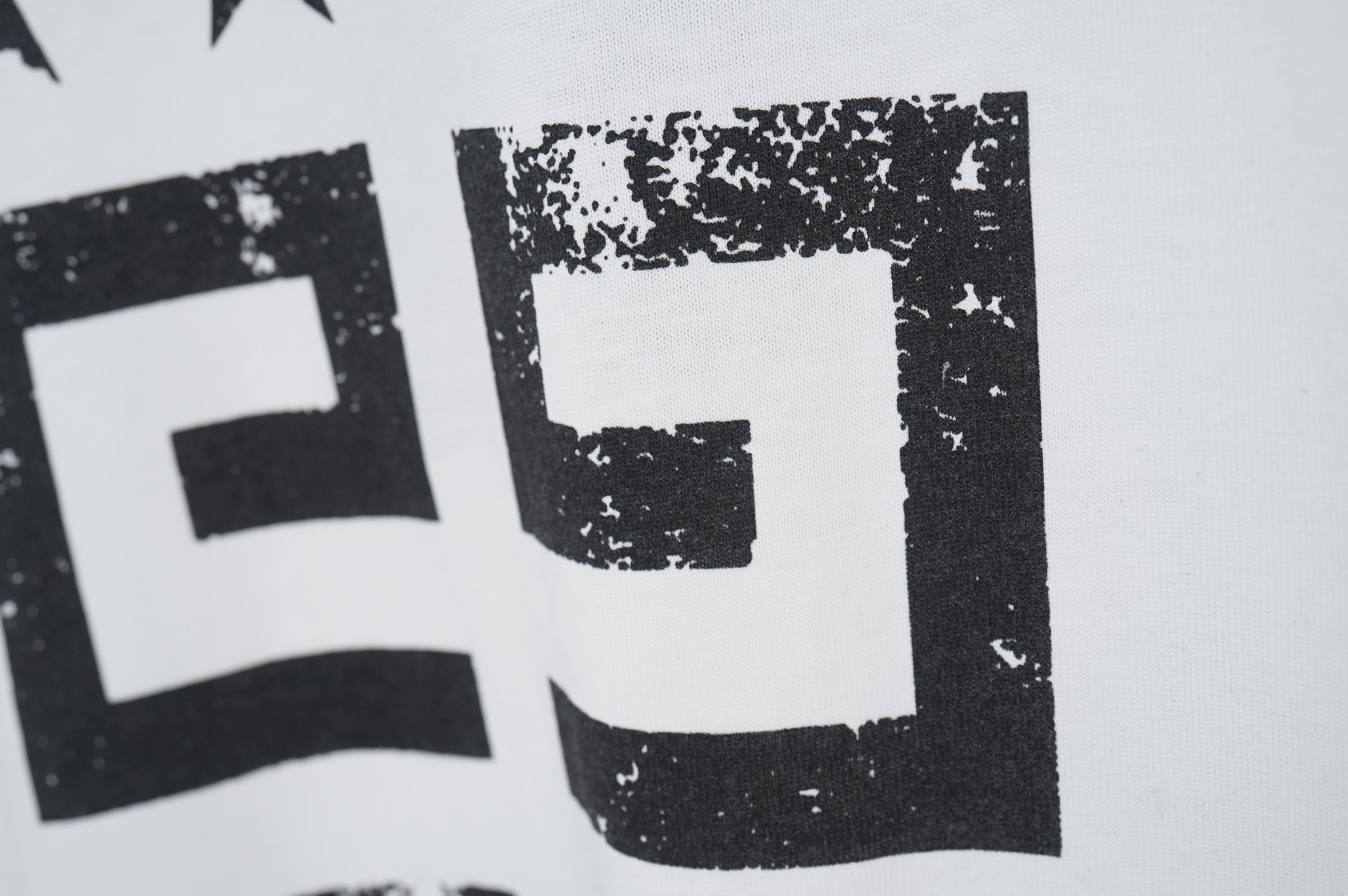 U1R76A6 Popular T-shirts