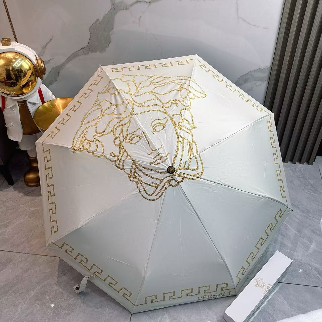 J1R85V109 Popular UV resistant umbrella