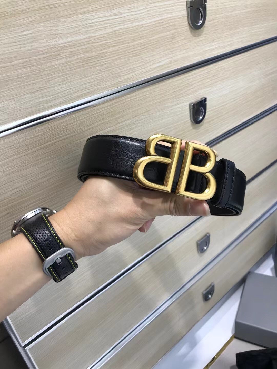 P2R55J6 Popular High quality belt With full package