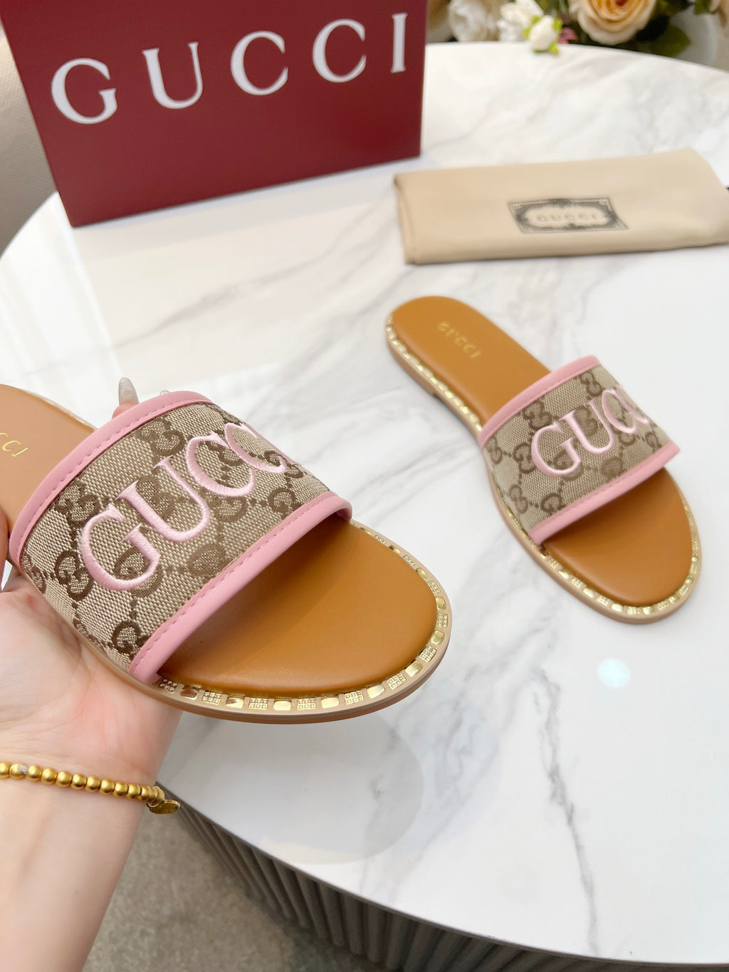 Z2Q55B29 Popular high-quality  Shoes