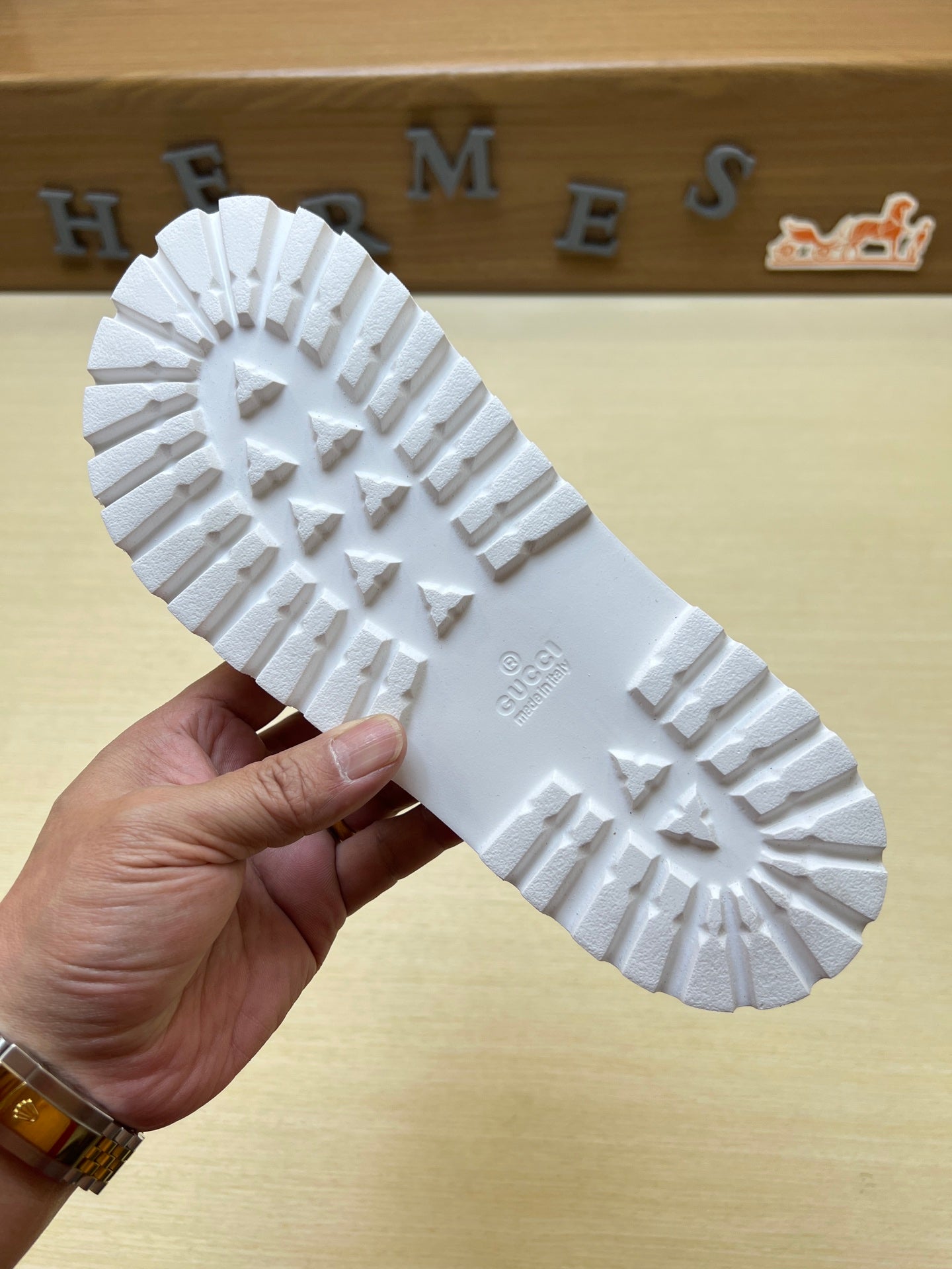 Z5R76B1 Popular Slippers