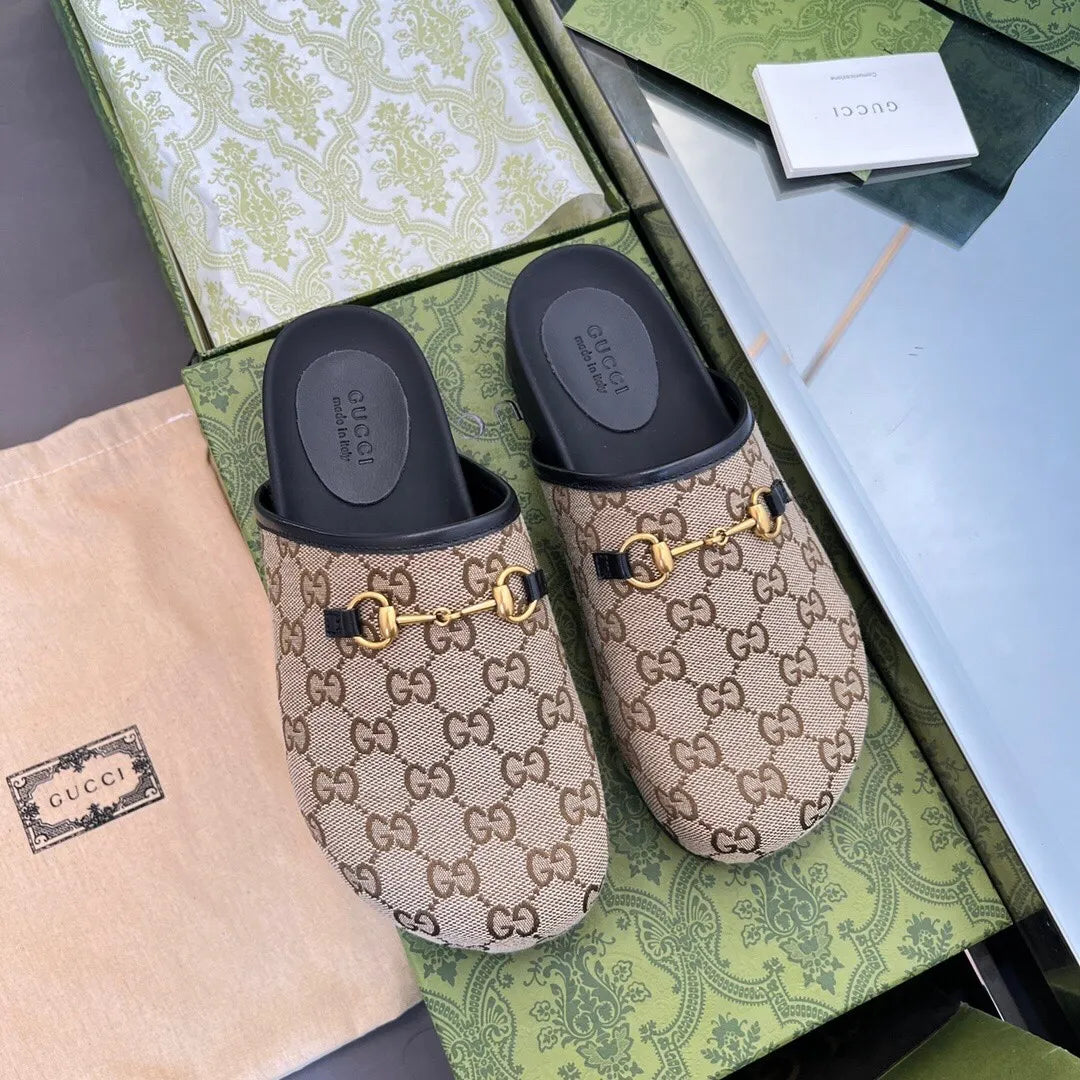 Z2YB26 Popular Slippers