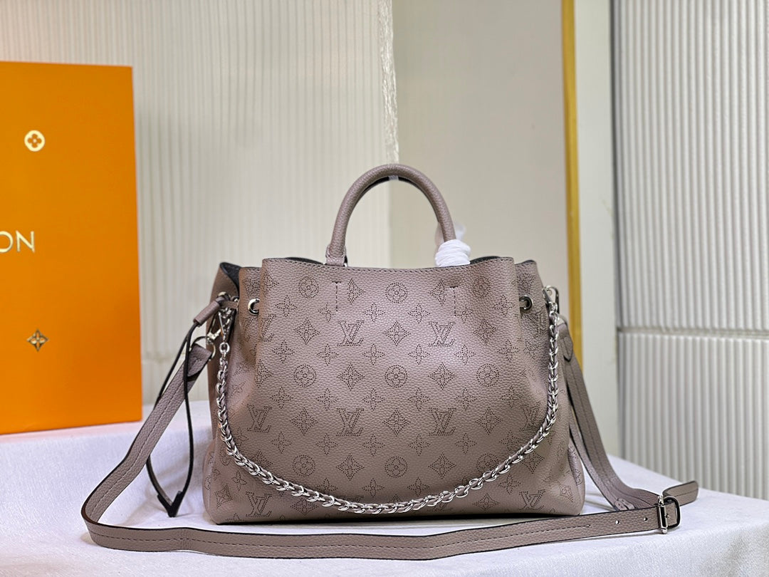 B1N55E39 Popular  leather bag