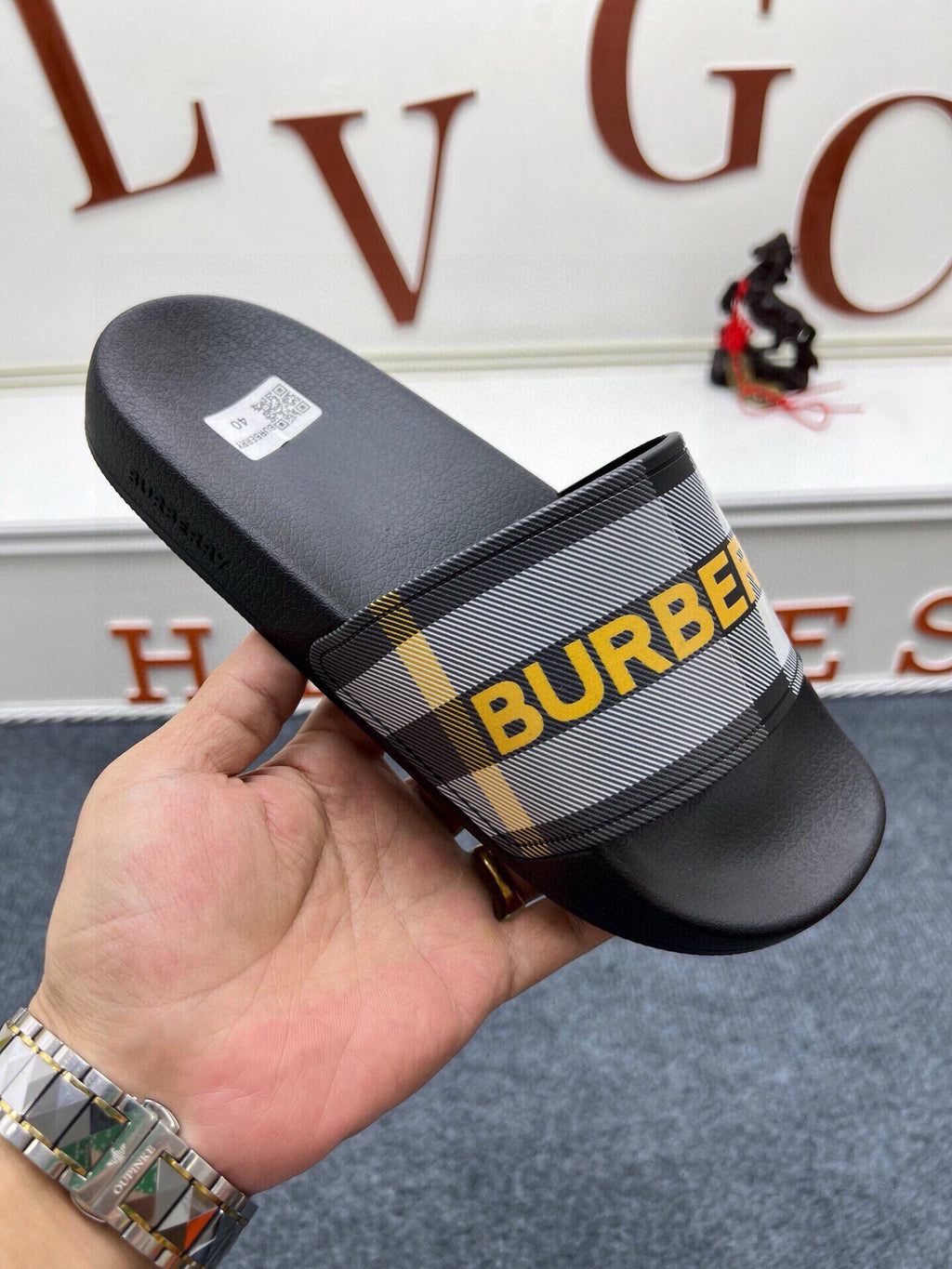 Z5Z35R252 Popular Slippers