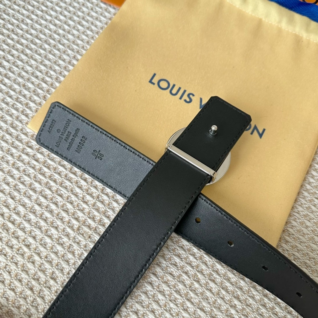 P1Q64E62 Popular   High quality belt With full package