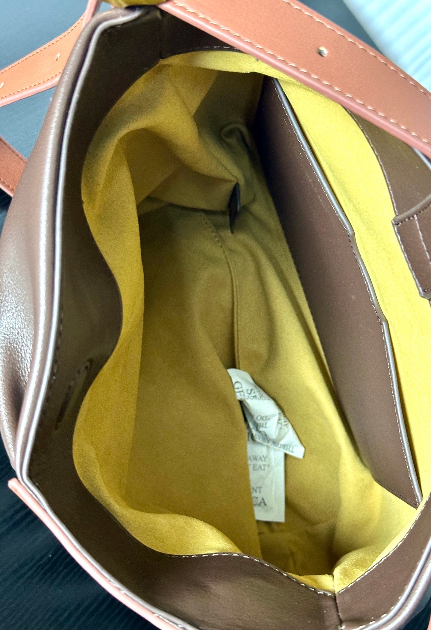 B1R46A8 Popular leather bag
