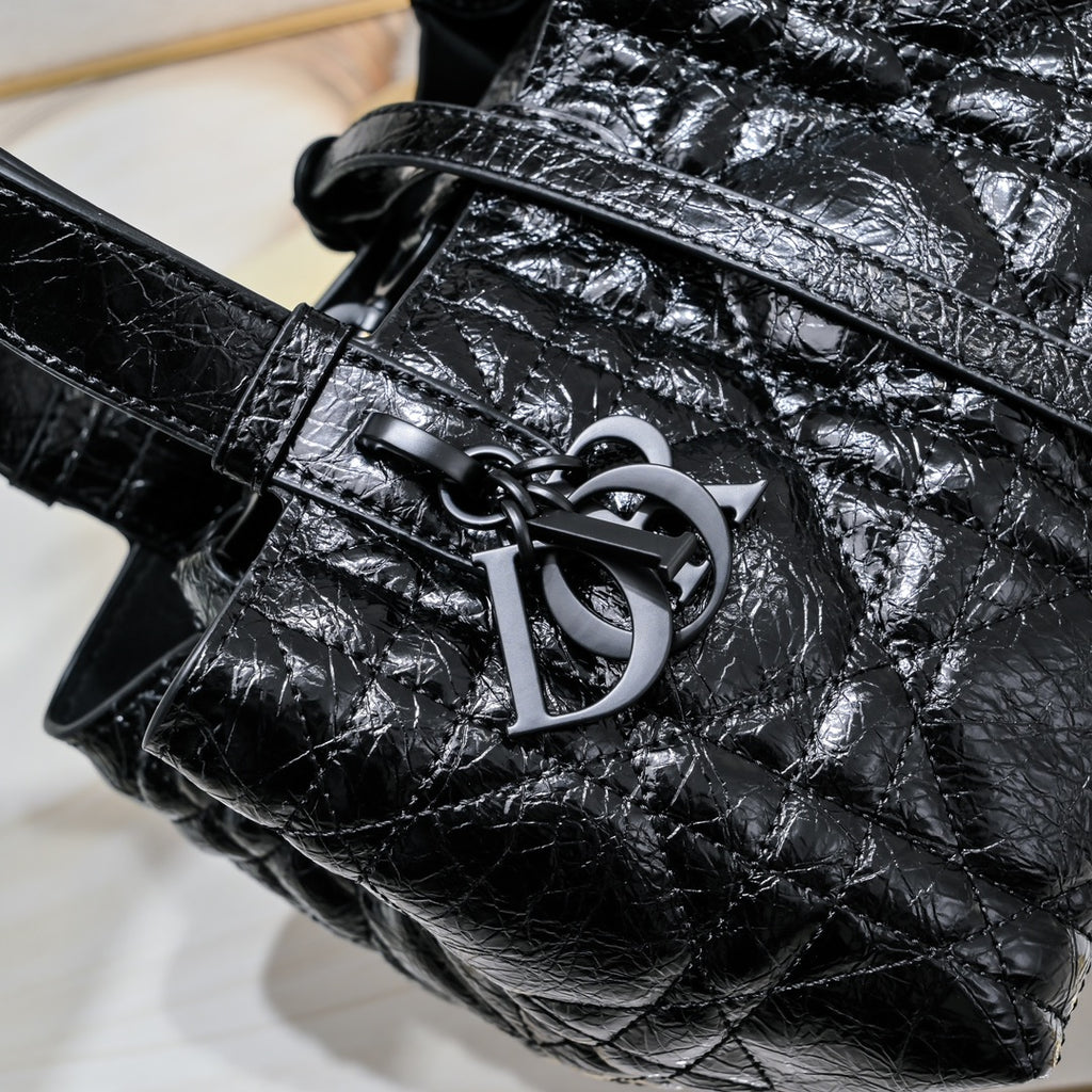 B12X44D359 Popular   leather bag 