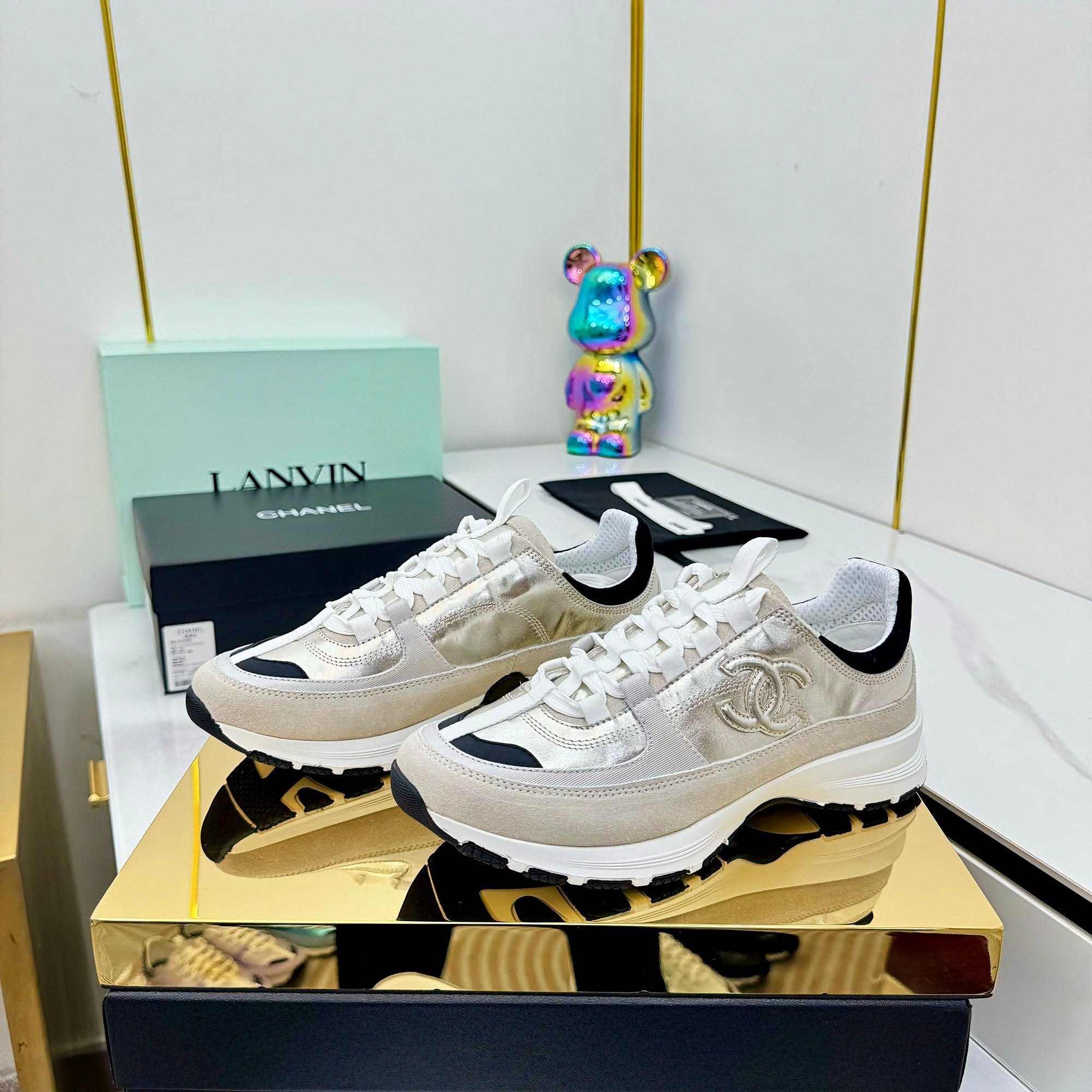 Z2R85C6  Popular high quality shoes