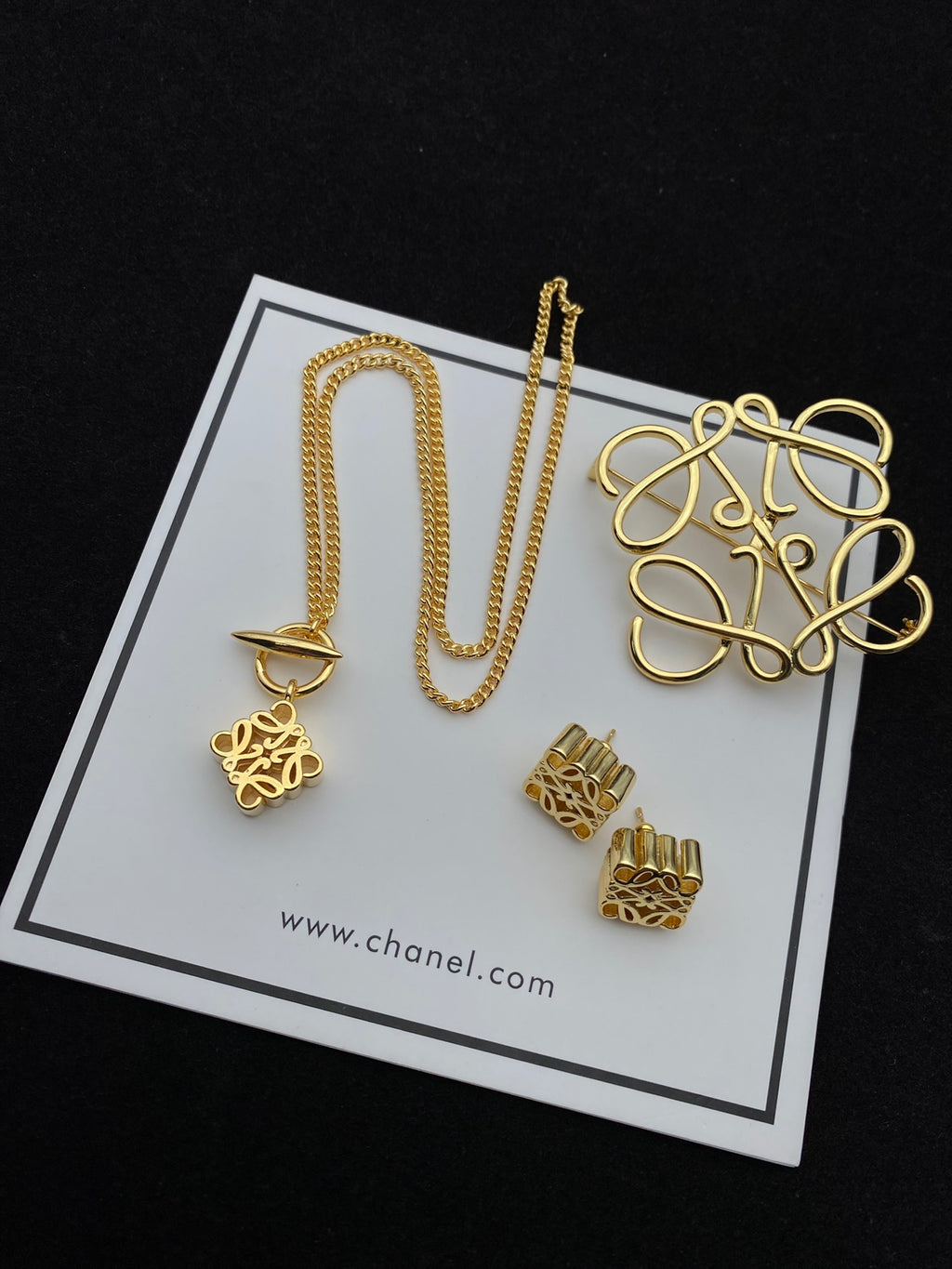 X1Z64A600X  Popular    Earrings Brooch Necklaces
