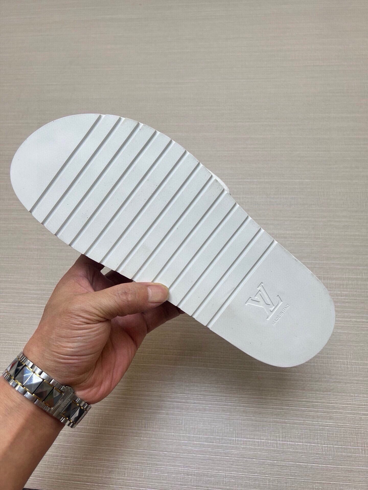 Z5LE210 Popular Slippers