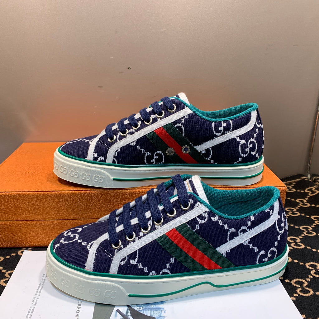 Z2Q105B206 Popular high-quality Shoes