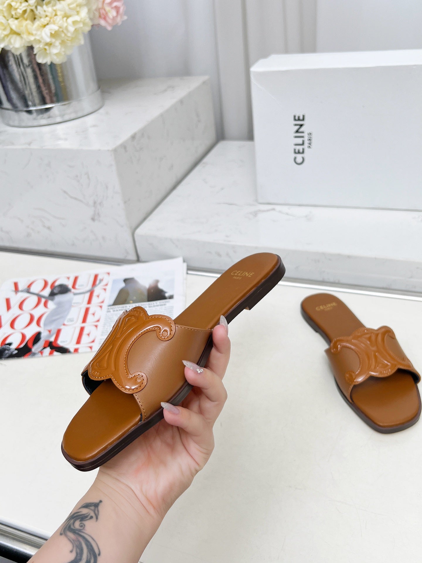 Z2Q55CL52 Popular  leather shoes