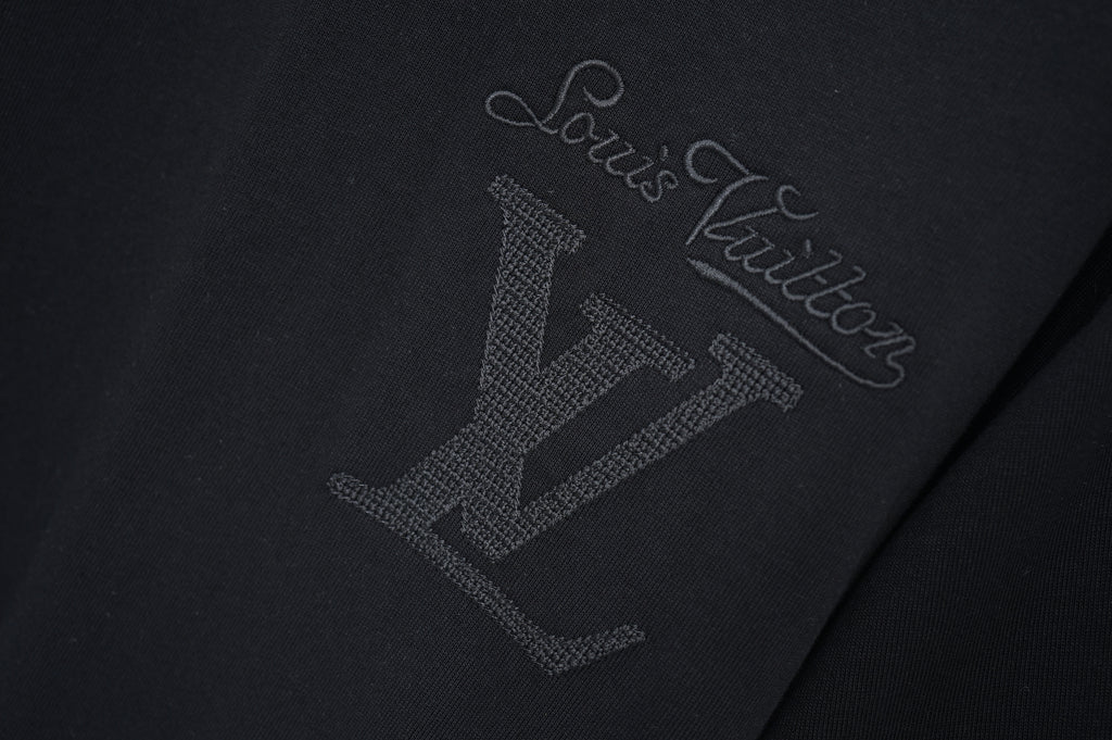 U1R86E12 Popular T-shirts