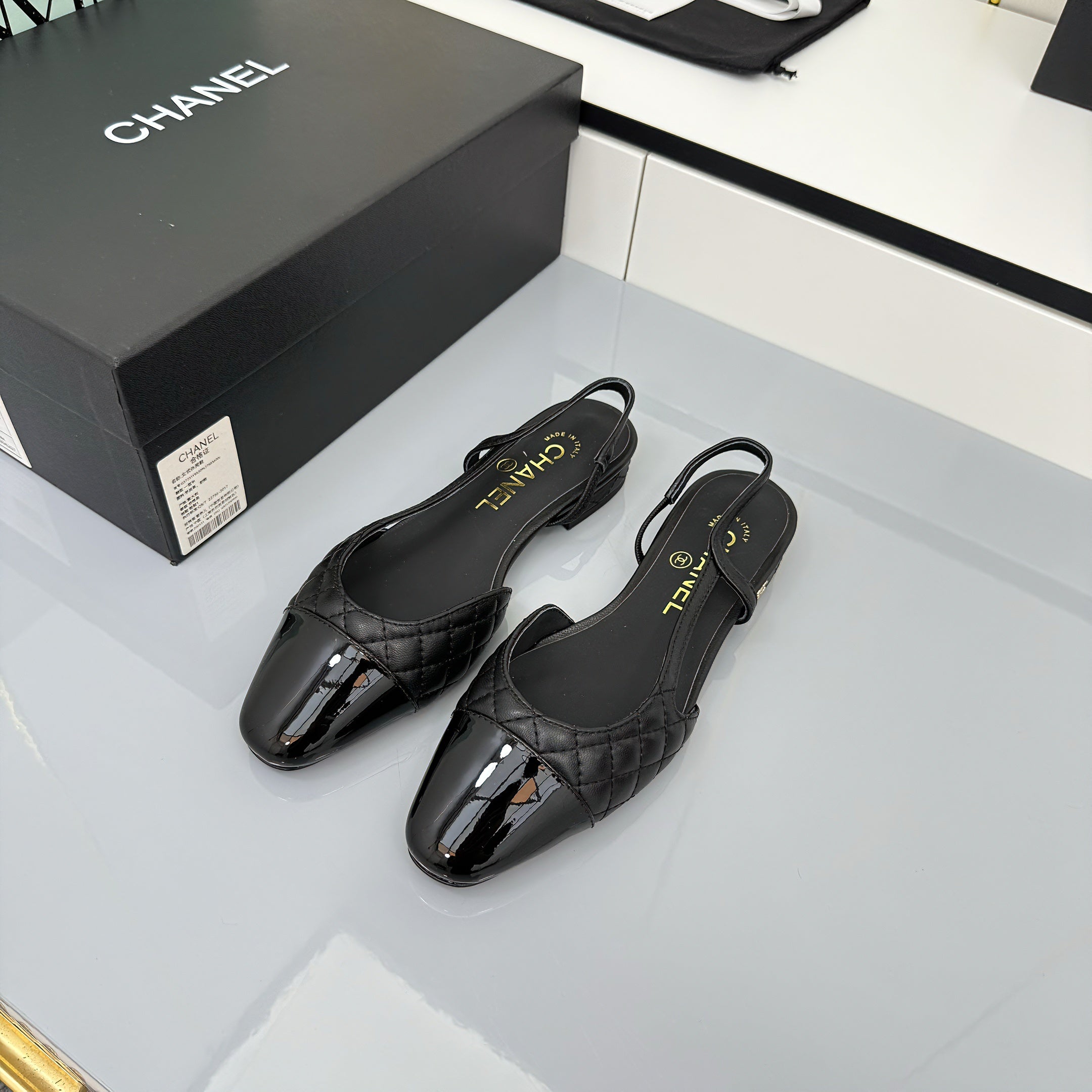 Z2Q105C415  Popular high-quality Shoes