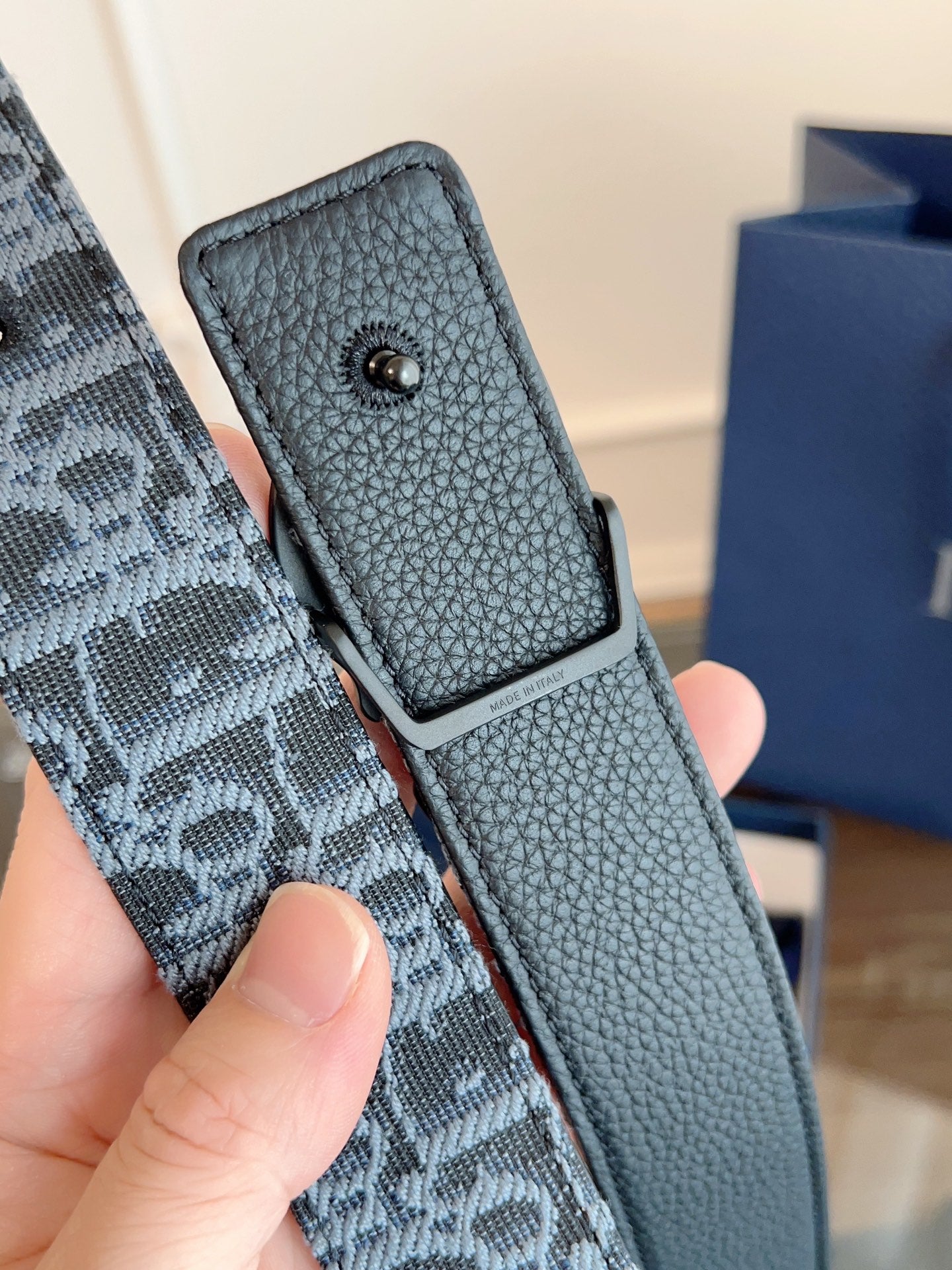 P1Q115D39 Popular High quality belt With full package