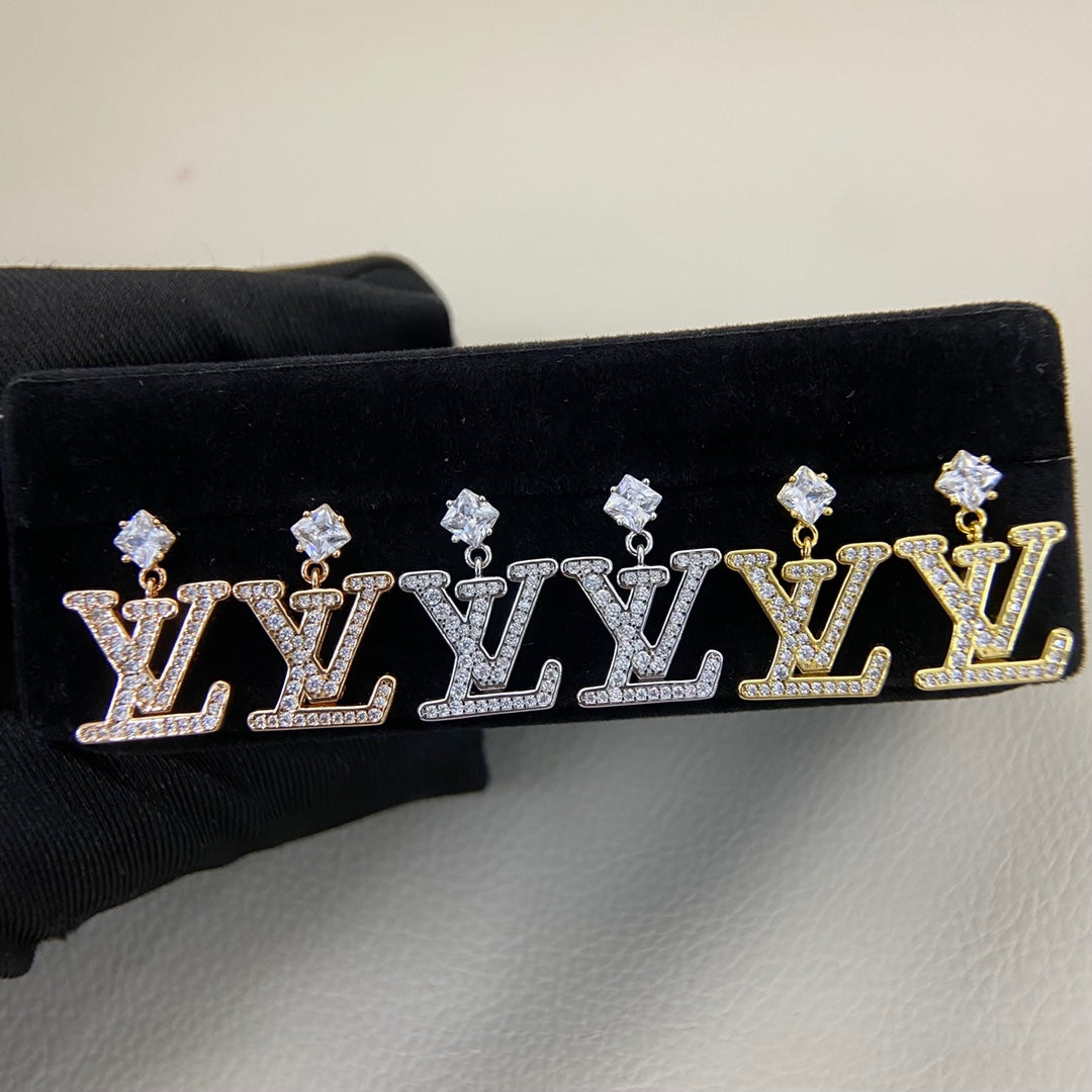X1Z95E17E Popular Earrings