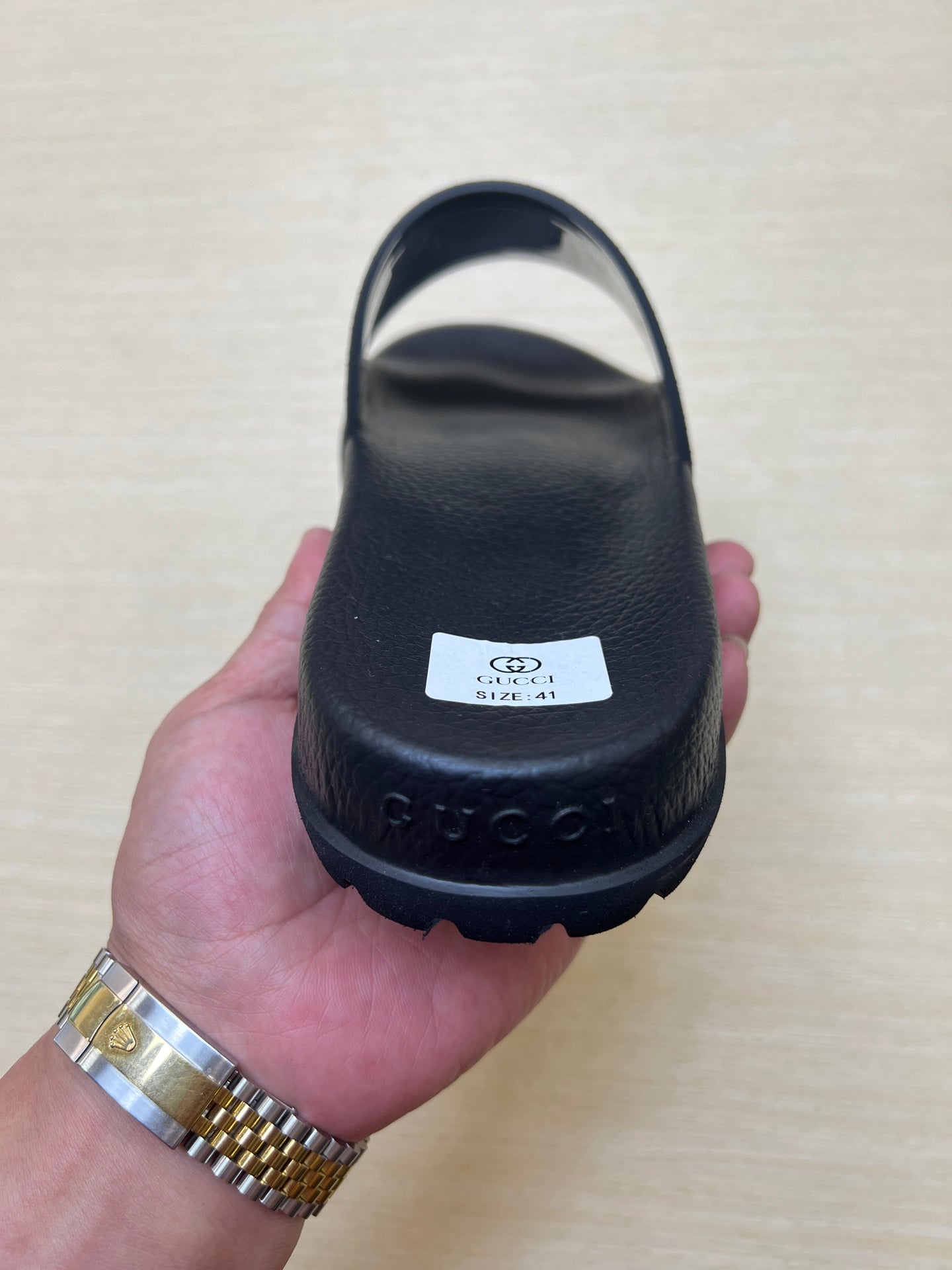 Z5R66B25 Popular Slippers