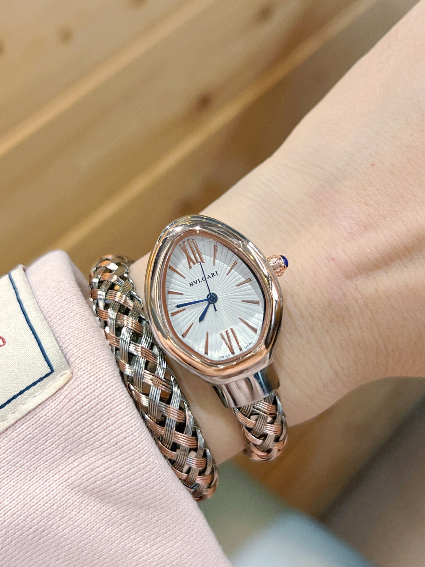 L1R46S131 Popular watches