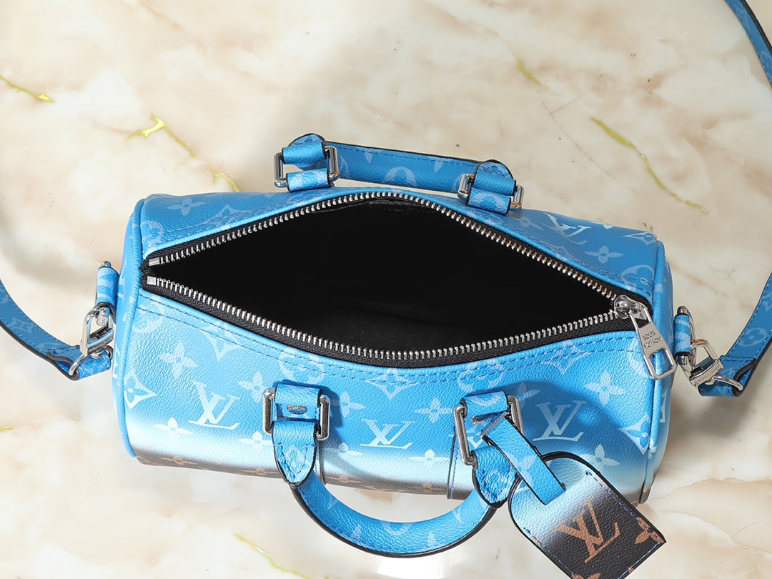 B1P46E30 Popular leather bag