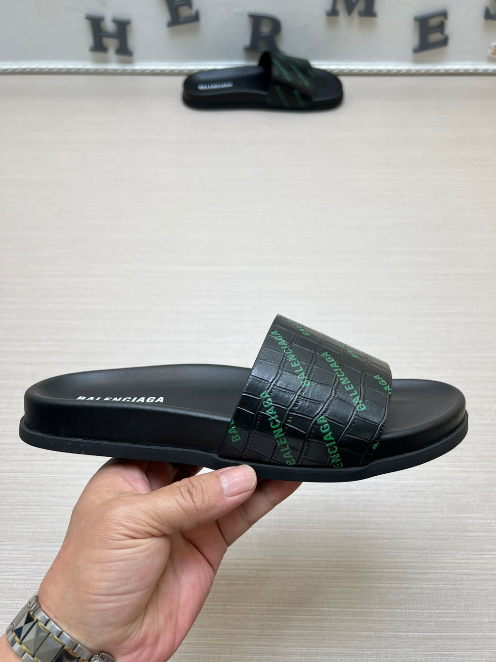 Z5ZJ99 Popular slippers