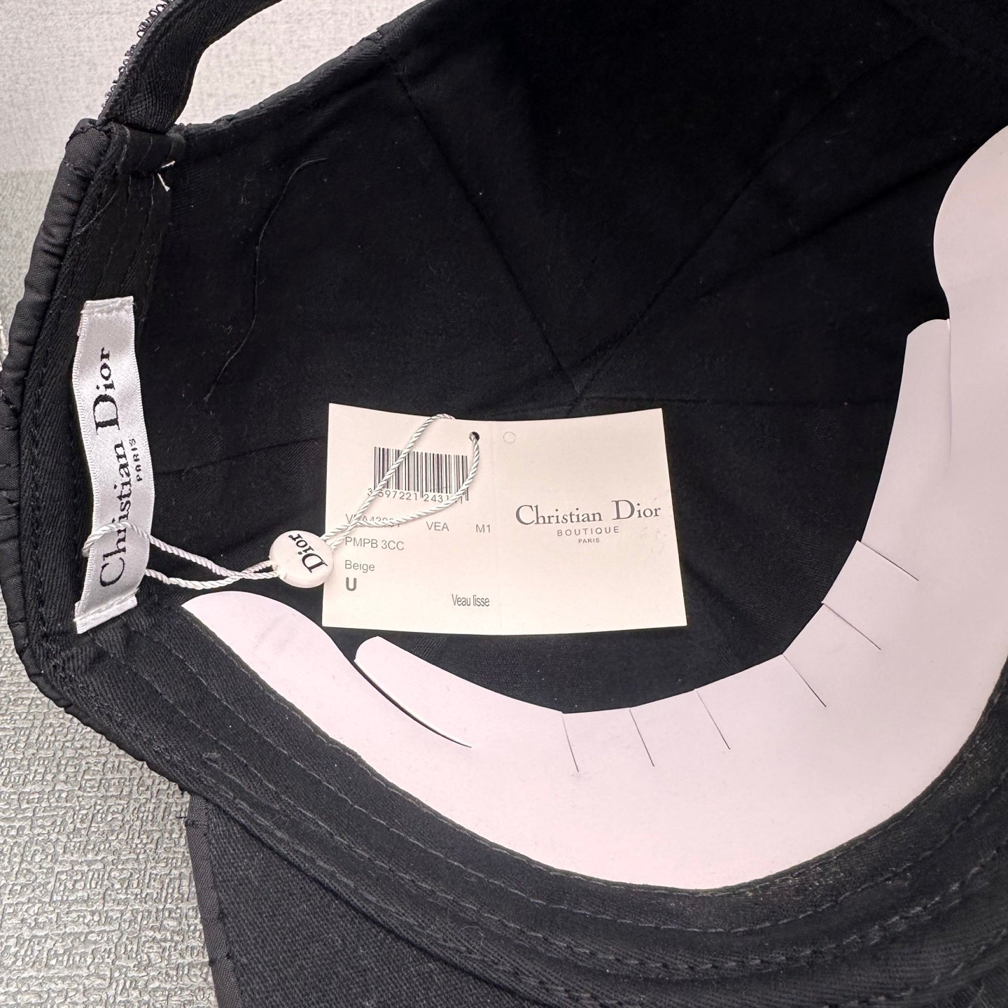 M1Q105D109 Popular hats