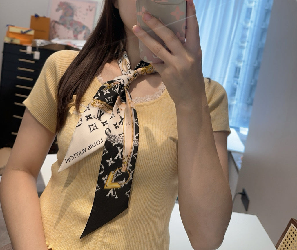 W1N46E12 Popular Silk Scarve