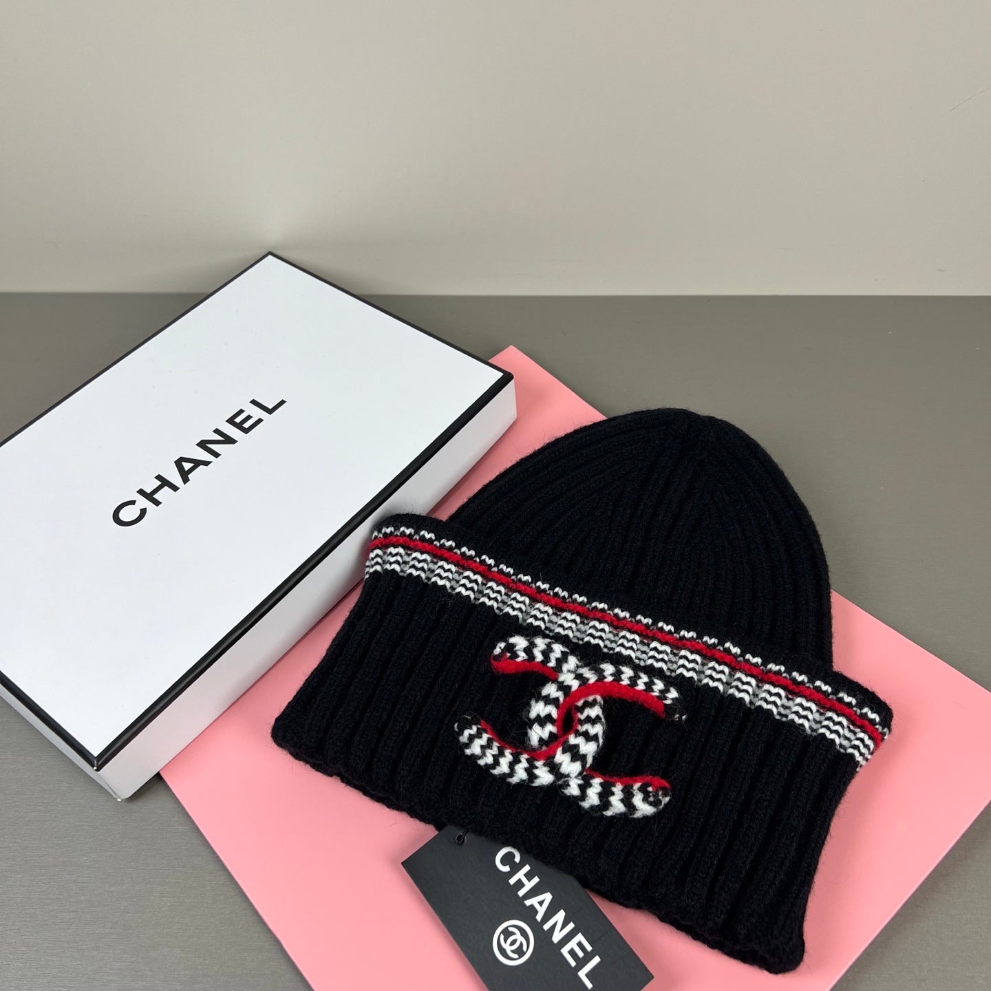 M1R86C2 Popular hats
