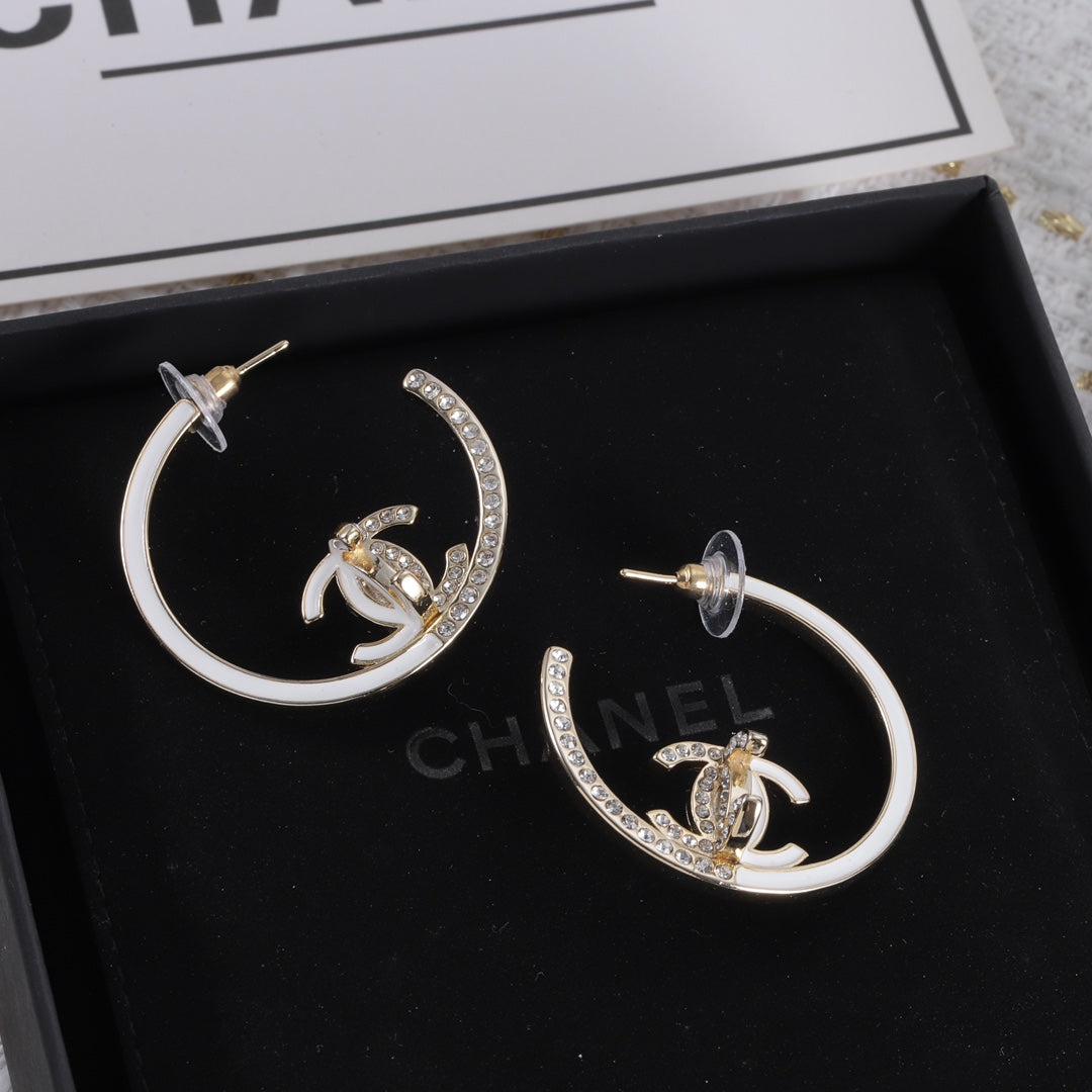 X1Z54C371E Popular Earrings