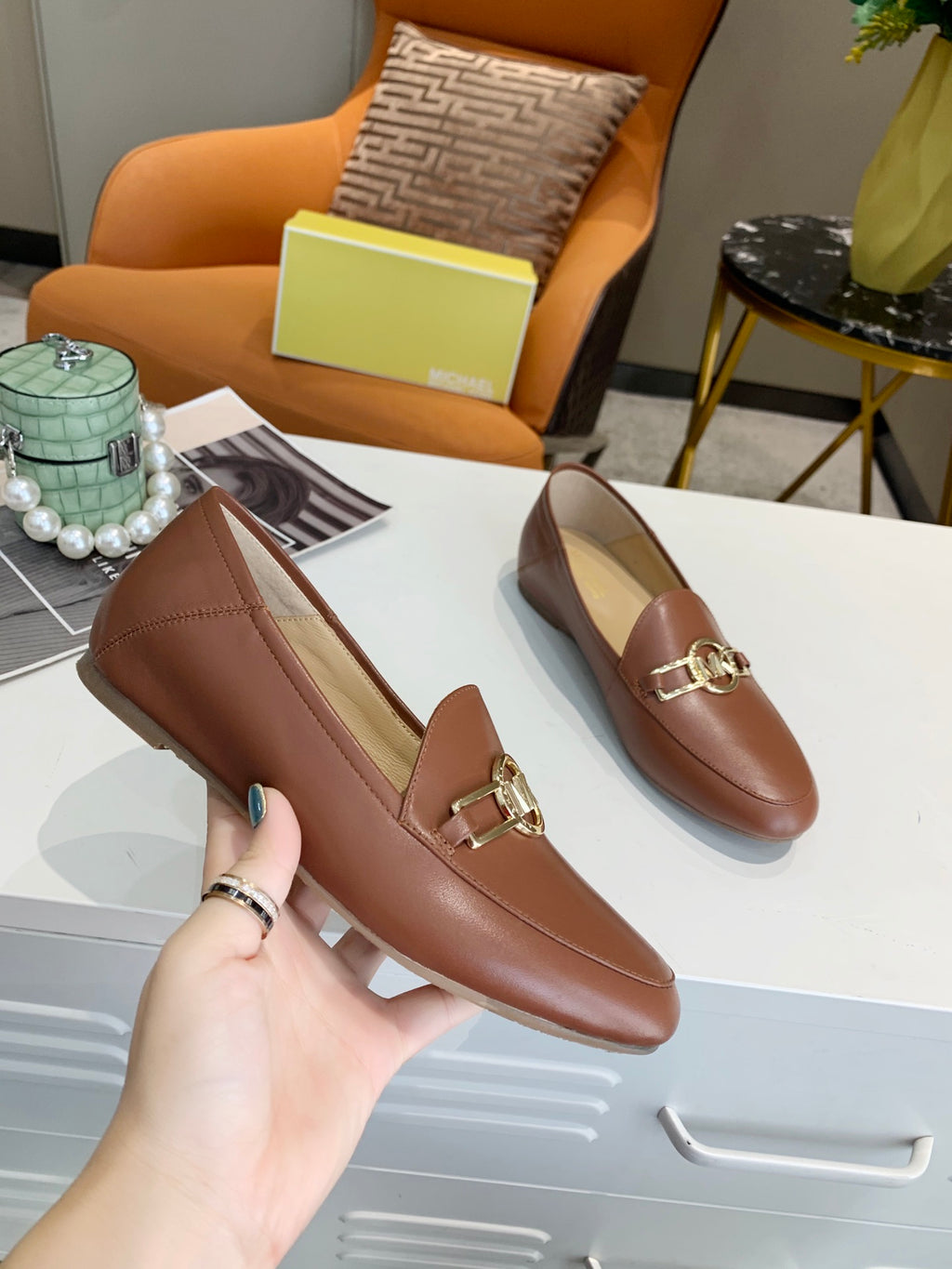 Z2Q105A185 Popular high-quality leather shoes
