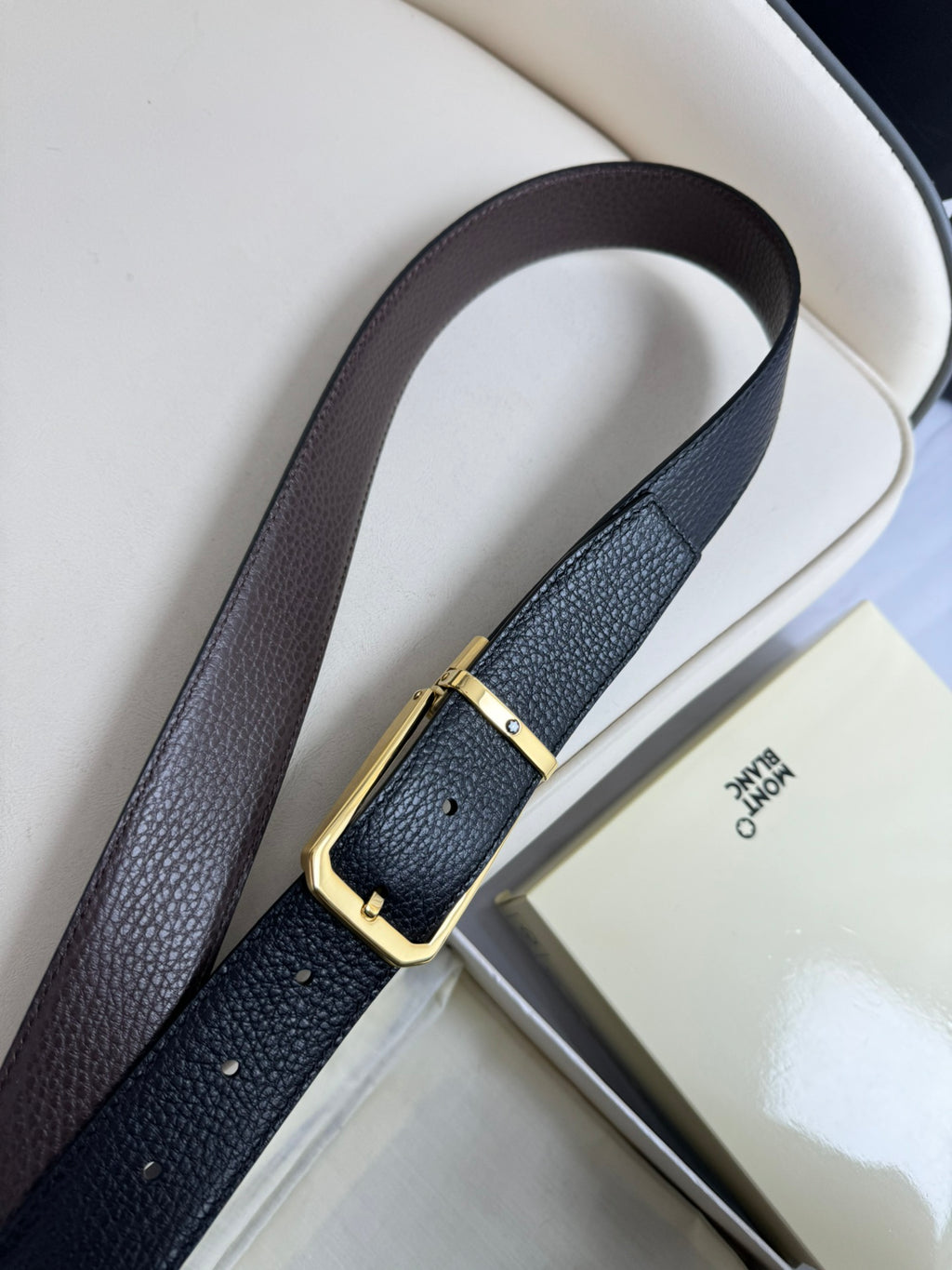 P1R55A237 Popular  High quality belt With full package