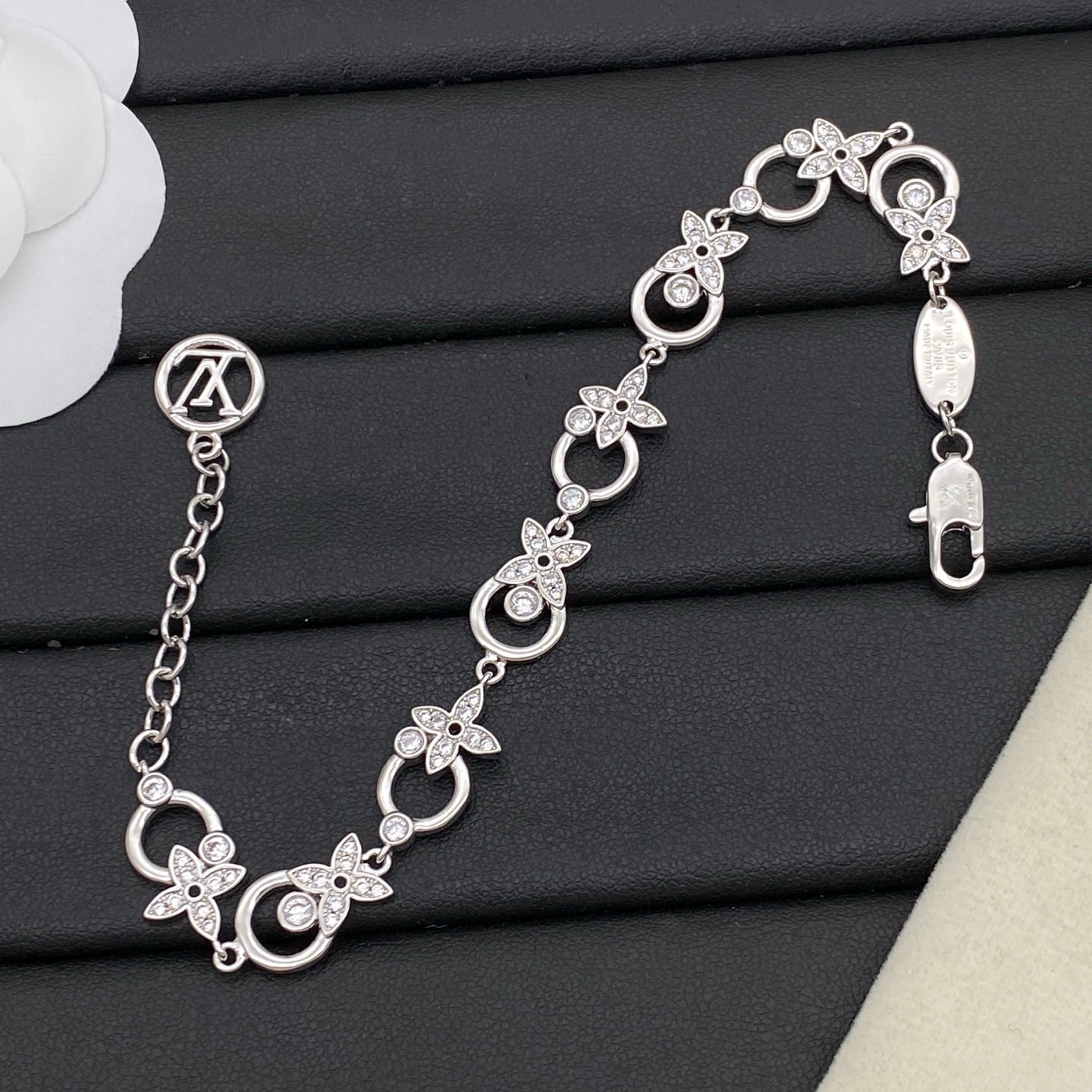 X1N36E15X Popular  Necklaces  , Bracelets
