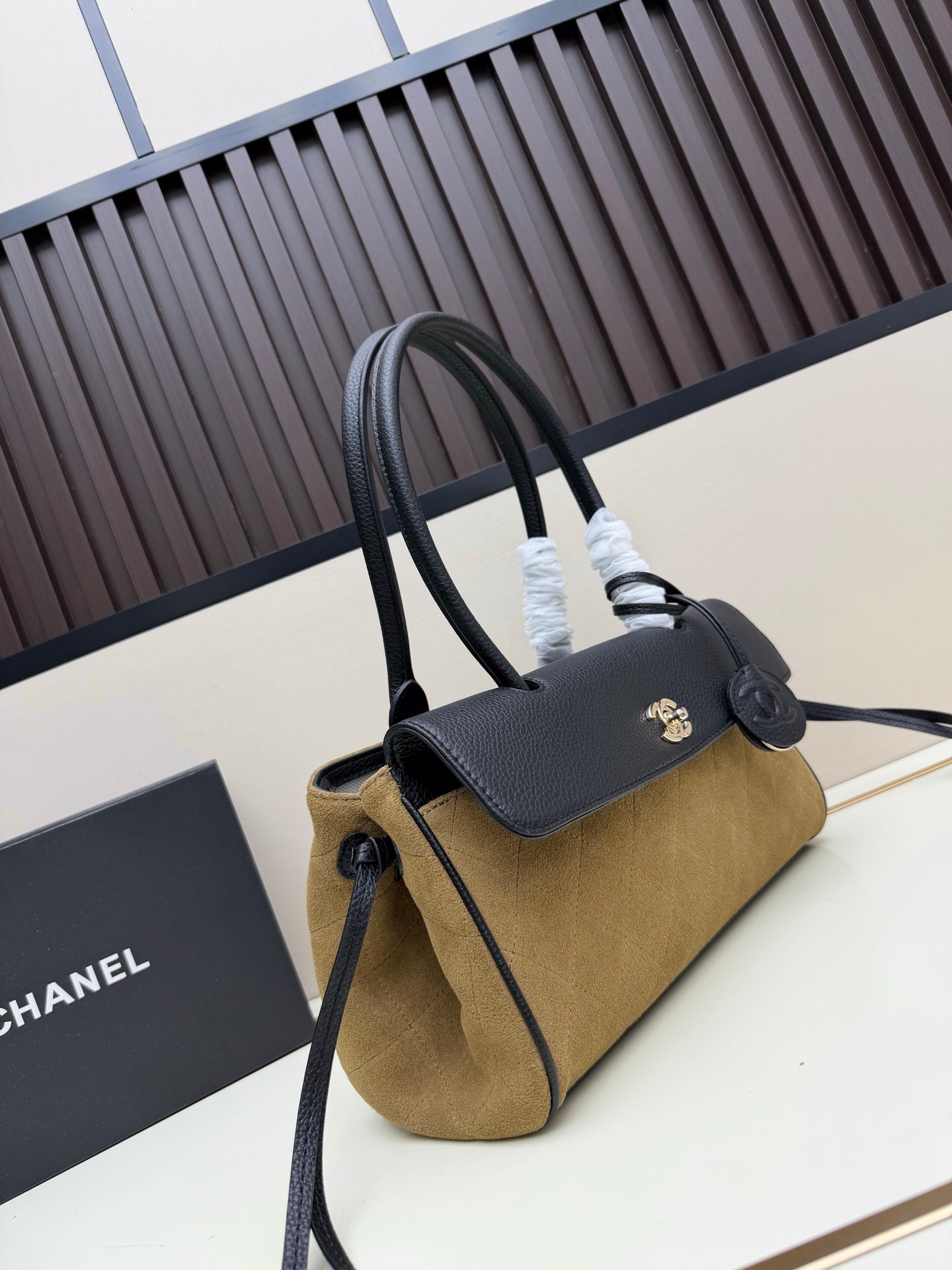 B1R76C28  Popular  bag