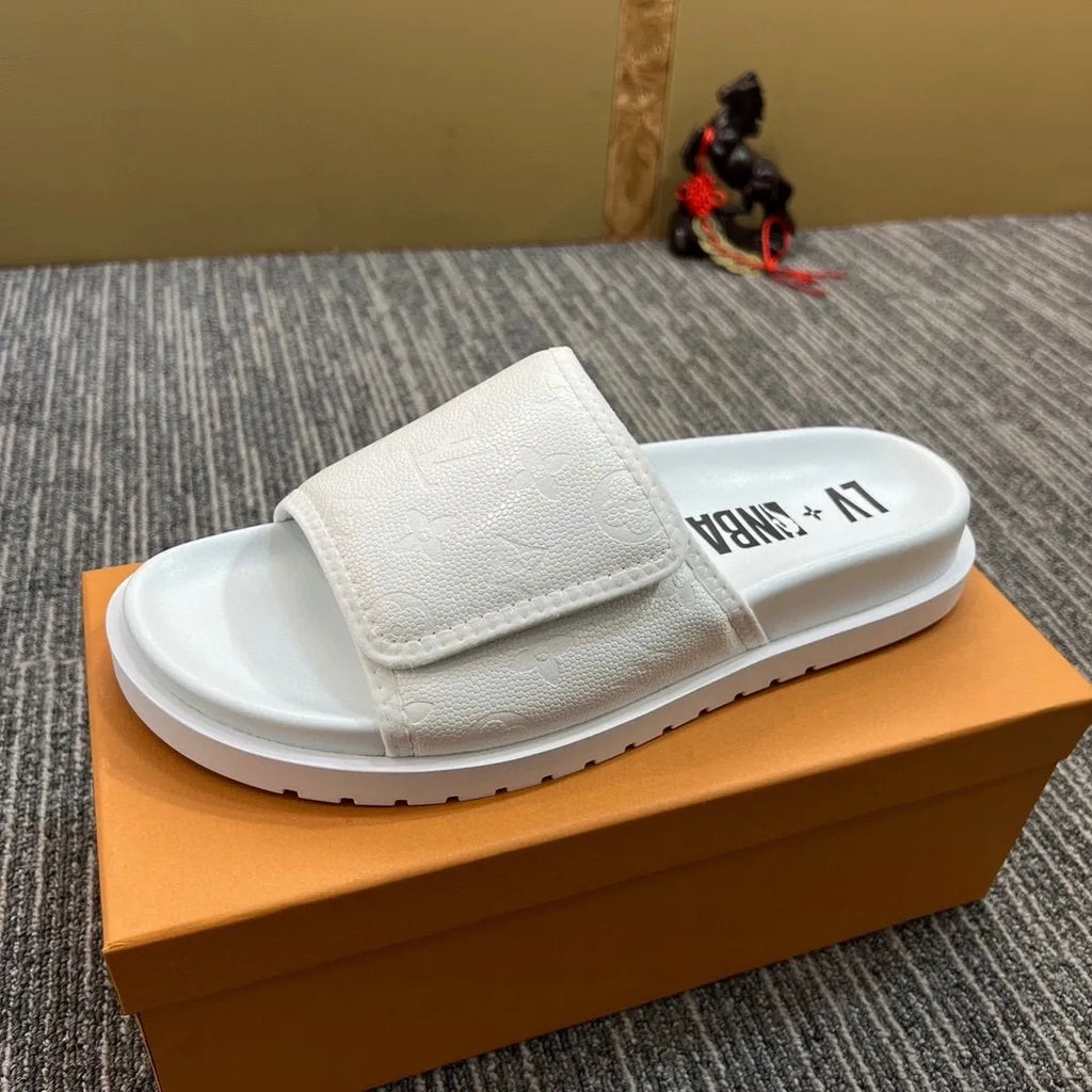 Z5YE47 Popular Slippers